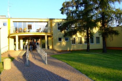 hotel *** - Lake Hotel - zdjęcie 2
