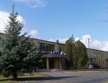 Lake Hotel