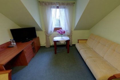 hotel *** - Hotel Tycjan - zdjęcie 7