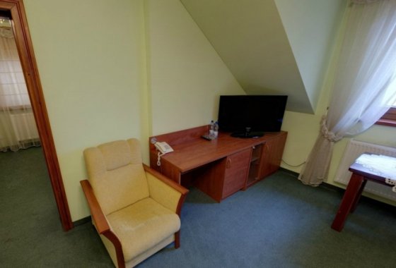 hotel *** - Hotel Tycjan - Pokoje - zdjęcie 2