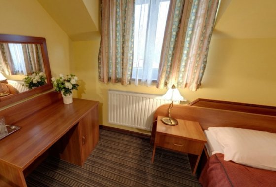 hotel *** - Hotel Tycjan - Pokoje - zdjęcie 4