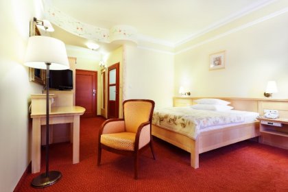 hotel **** - Papuga Park Hotel - zdjęcie 4