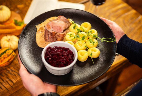 hotel *** - Restauracja i Hotel*** Rycerski - Usługi - zdjęcie 7
