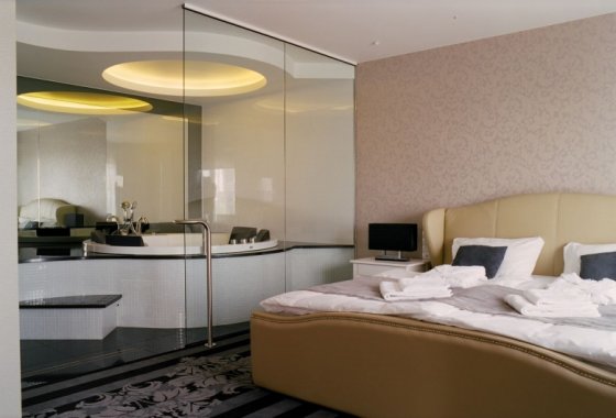hotel *** - Hotel Alhar - Pokoje - zdjęcie 6