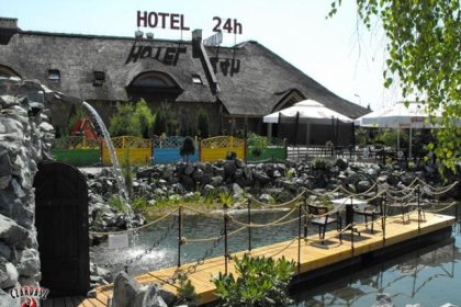 hotel *** - Hotel-Karczma Czardasz - zdjęcie 4