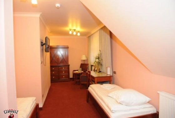 hotel *** - Hotel-Karczma Czardasz - Pokoje - zdjęcie 3
