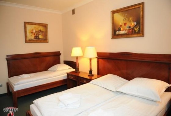 hotel *** - Hotel-Karczma Czardasz - Pokoje - zdjęcie 5