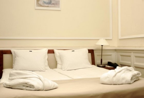 hotel **** - Hotel pod Orłem - Pokoje - zdjęcie 3