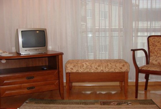 hotel - Hotel Uniwersytecki Uniwersytetu Mikołaja Kopernika - Pokoje - zdjęcie 9