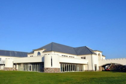 hotel **** - Hotel Kiston - zdjęcie 2