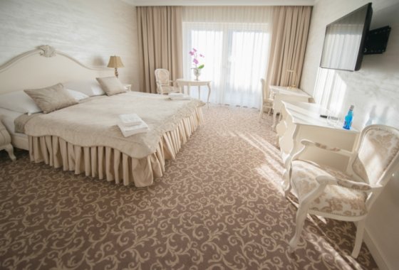 hotel **** - Hotel Kiston - Pokoje - zdjęcie 1