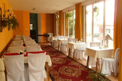 hotel - Hotel Restauracja Zdrojewo - zdjęcie 3