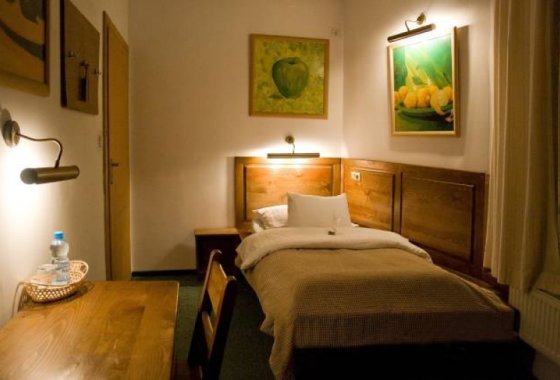 hotel - Hotel pod Orłem - Pokoje - zdjęcie 1