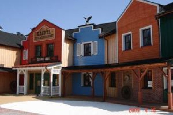 Dakota Hotel & Restaurant