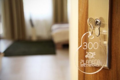 hotel *** - HOTEL*** RESTAURACJA PLANETA - zdjęcie 15