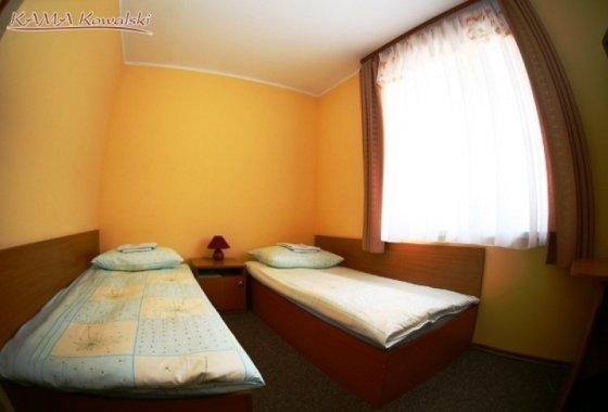 hotel - Zajazd Kama Kowalski - Pokoje - zdjęcie 3