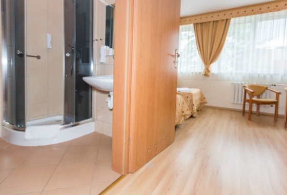 hotel - Hotel Sport** - Pokoje - zdjęcie 10