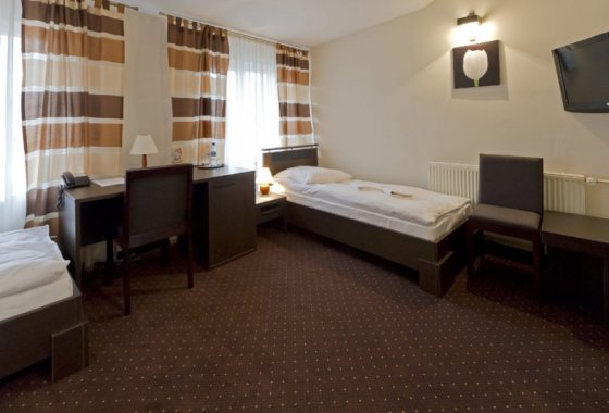 hotel *** - Hotel Capitol*** - Pokoje - zdjęcie 5