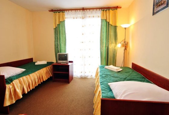 hotel - Dom Pracy Twórczej w Kazimierzu Dolnym nad Wisłą - Pokoje - zdjęcie 1