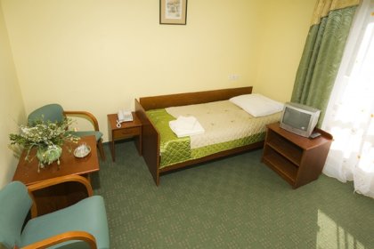 hotel - Dom Pracy Twórczej w Kazimierzu Dolnym nad Wisłą - zdjęcie 2