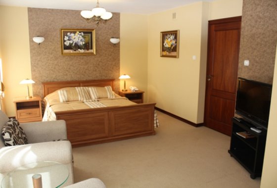 hotel - Dom Pracy Twórczej w Kazimierzu Dolnym nad Wisłą - Pokoje - zdjęcie 5