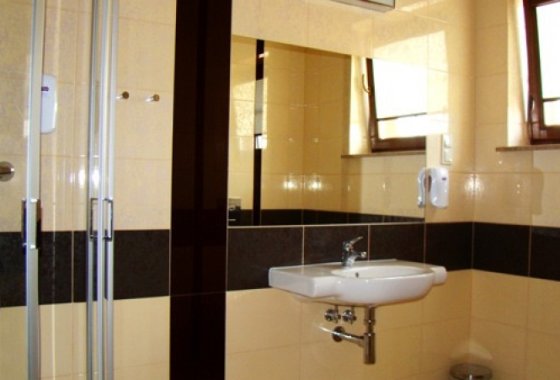 hotel *** - Dwór Choiny*** - Pokoje - zdjęcie 5