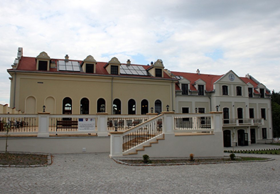 hotel - Dom Pielgrzyma przy Sanktuarium Matki Bożej Kodeńskiej
