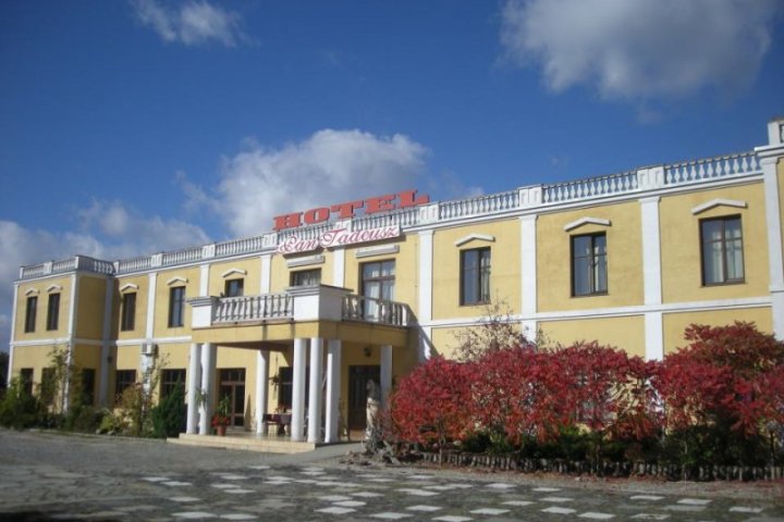 Hotel Pan Tadeusz