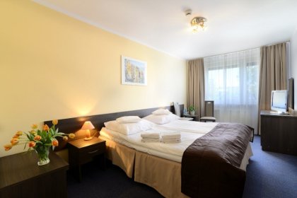 Hotel Ikar - pokój 2-osobowy - SaleBiznesowe