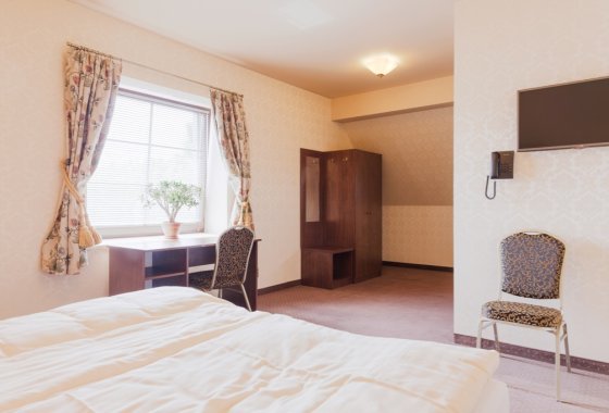hotel *** - Folwark Restauracja & Hotel - Pokoje - zdjęcie 7