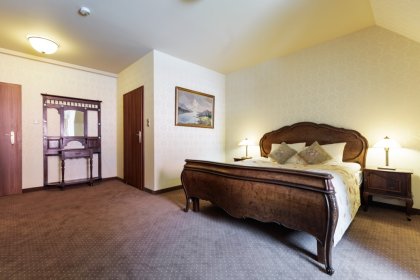 hotel *** - Folwark Restauracja & Hotel - zdjęcie 11