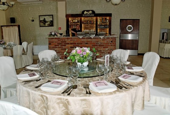 hotel *** - Folwark Restauracja & Hotel - Usługi - zdjęcie 3