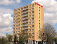 Centrum Szkoleniowo-Konferencyjne Uniwersytetu Łódzkiego przy ul. Kopcińskiego 16/18