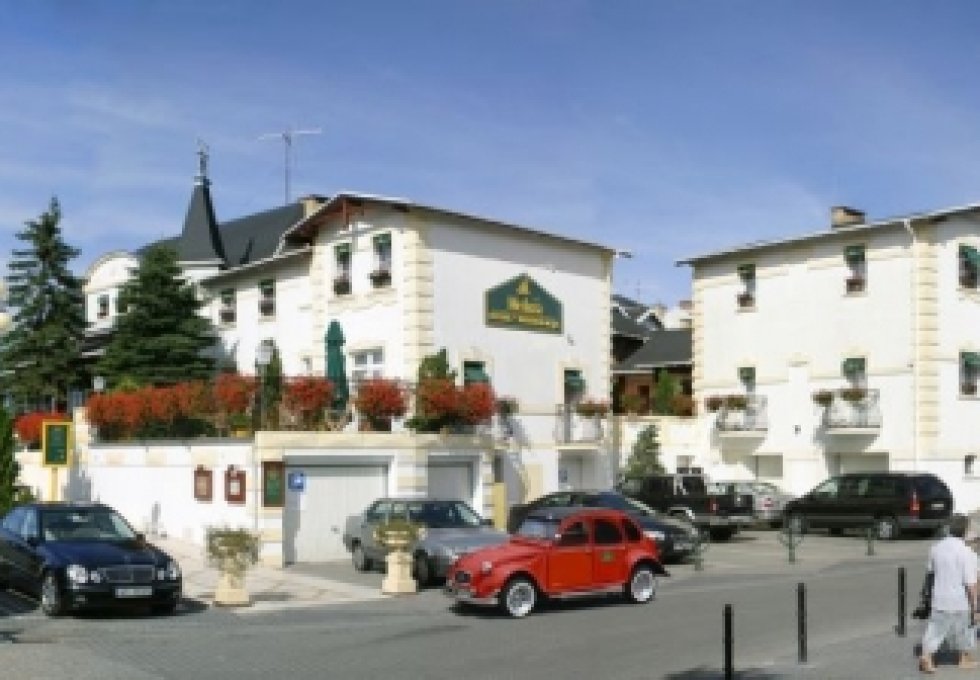 hotel *** - Hotel – Restauracja Meduza