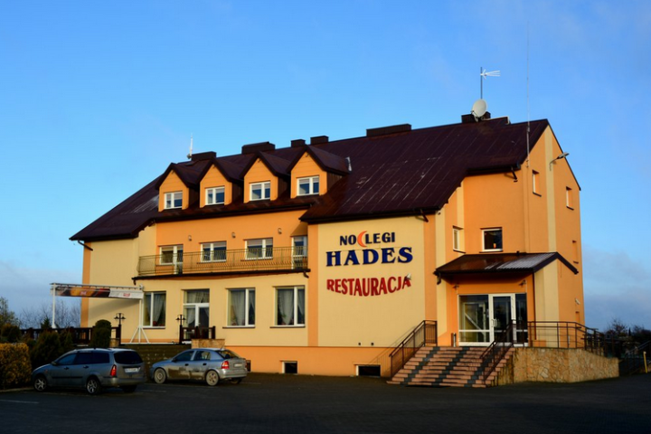 Hotel Hades Ostrówek