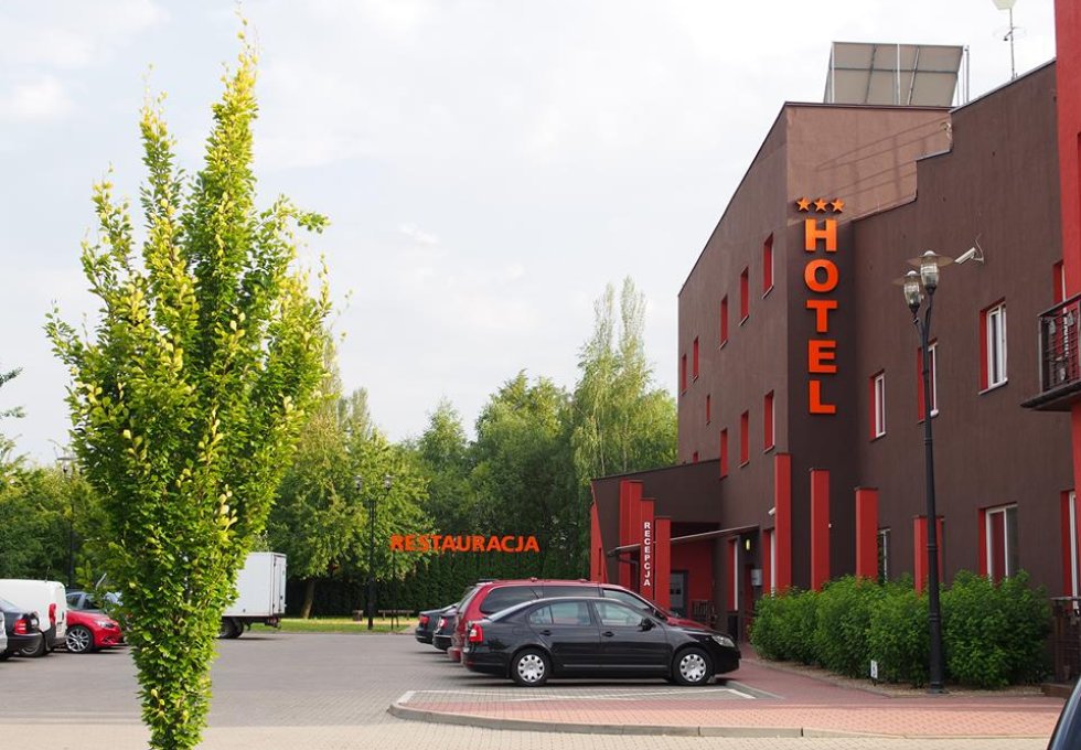 hotel *** - Hotel Altamira***