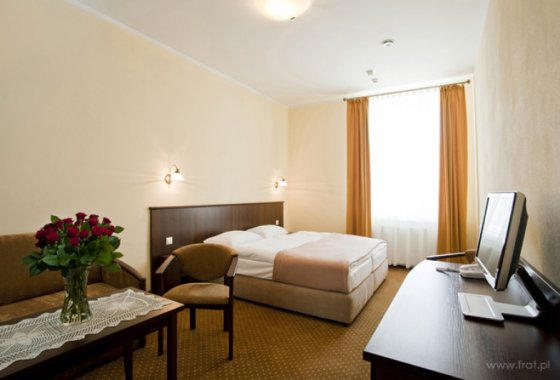 hotel *** - Hotel Staromiejski *** - Pokoje - zdjęcie 1