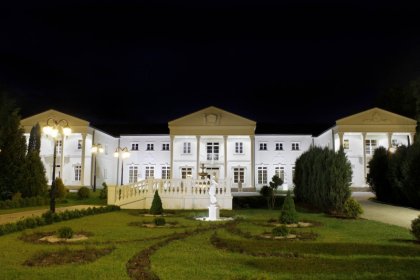 pałac - Biały Pałac - zdjęcie 6