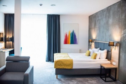 hotel *** - Hotel Czarny Staw - zdjęcie 14