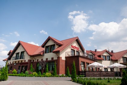 hotel *** - Hotel & Restauracja Podzamcze - zdjęcie 1