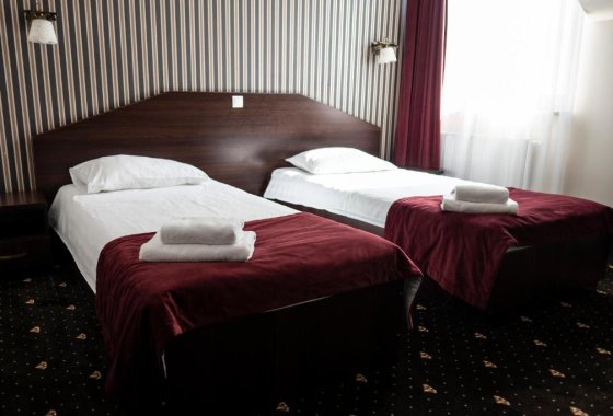 hotel *** - Hotel & Restauracja Podzamcze - Pokoje - zdjęcie 2
