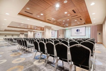 hotel **** - DoubleTree by Hilton Kraków Hotel & Convention Center - zdjęcie 7
