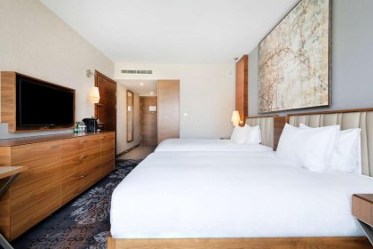 hotel **** - DoubleTree by Hilton Kraków Hotel & Convention Center - zdjęcie 16