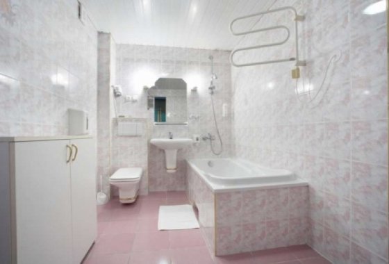hotel - Centrum Zdrowia, Urody i Rekreacji Geovita w Krynicy-Zdroju - Pokoje - zdjęcie 3