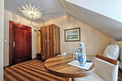 hotel *** - Hotel Modrzewiówka*** - zdjęcie 8