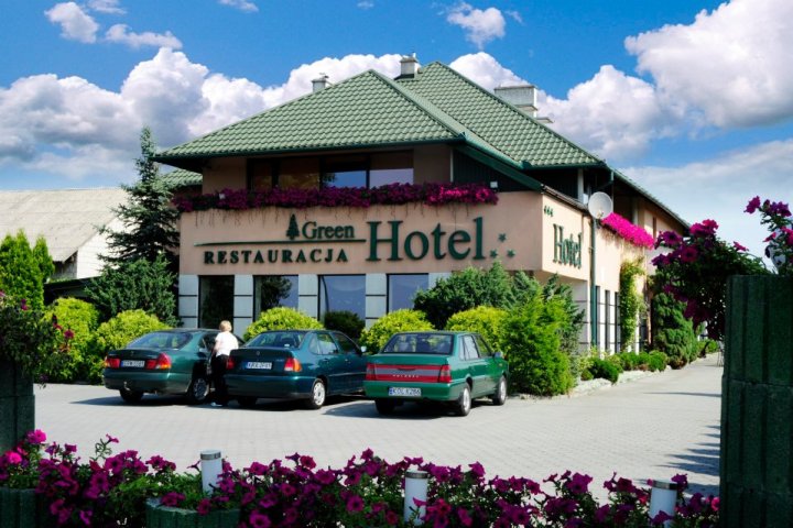 Green Hotel***