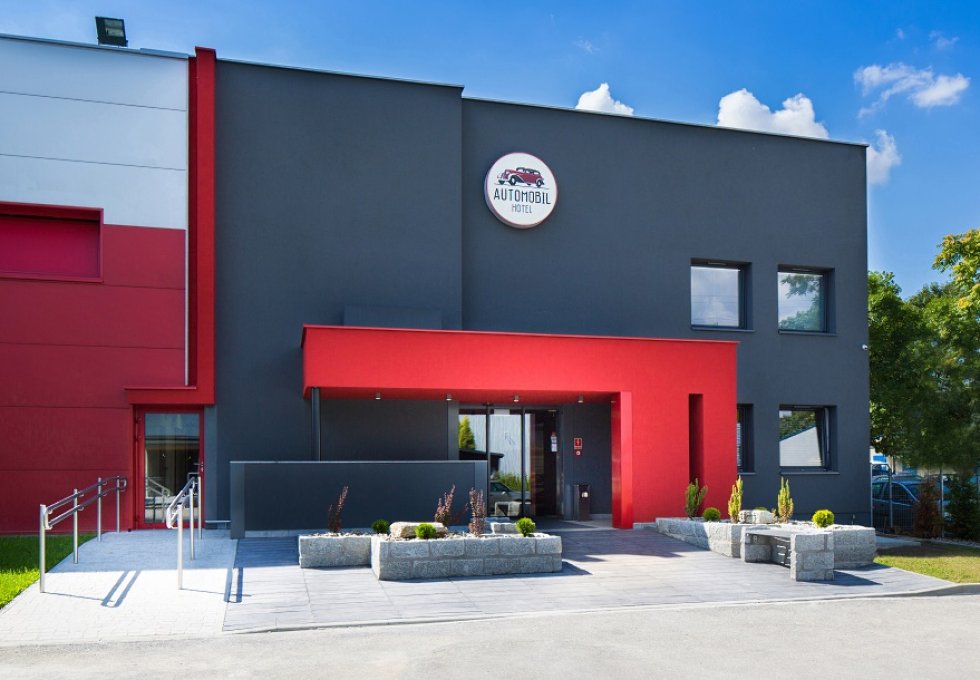 hotel - Automobil Hotel
