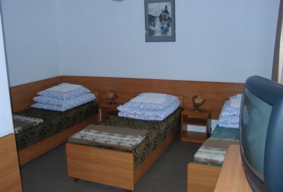 obiekt konferencyjny - Ośrodek Szkoleniowo-Wypoczynkowy Leśnik - Pokoje - zdjęcie 2