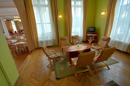 hotel - Ośrodek Wczasowy Jasny Pałac - zdjęcie 2