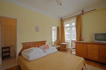 hotel - Ośrodek Wczasowy Jasny Pałac - zdjęcie 4